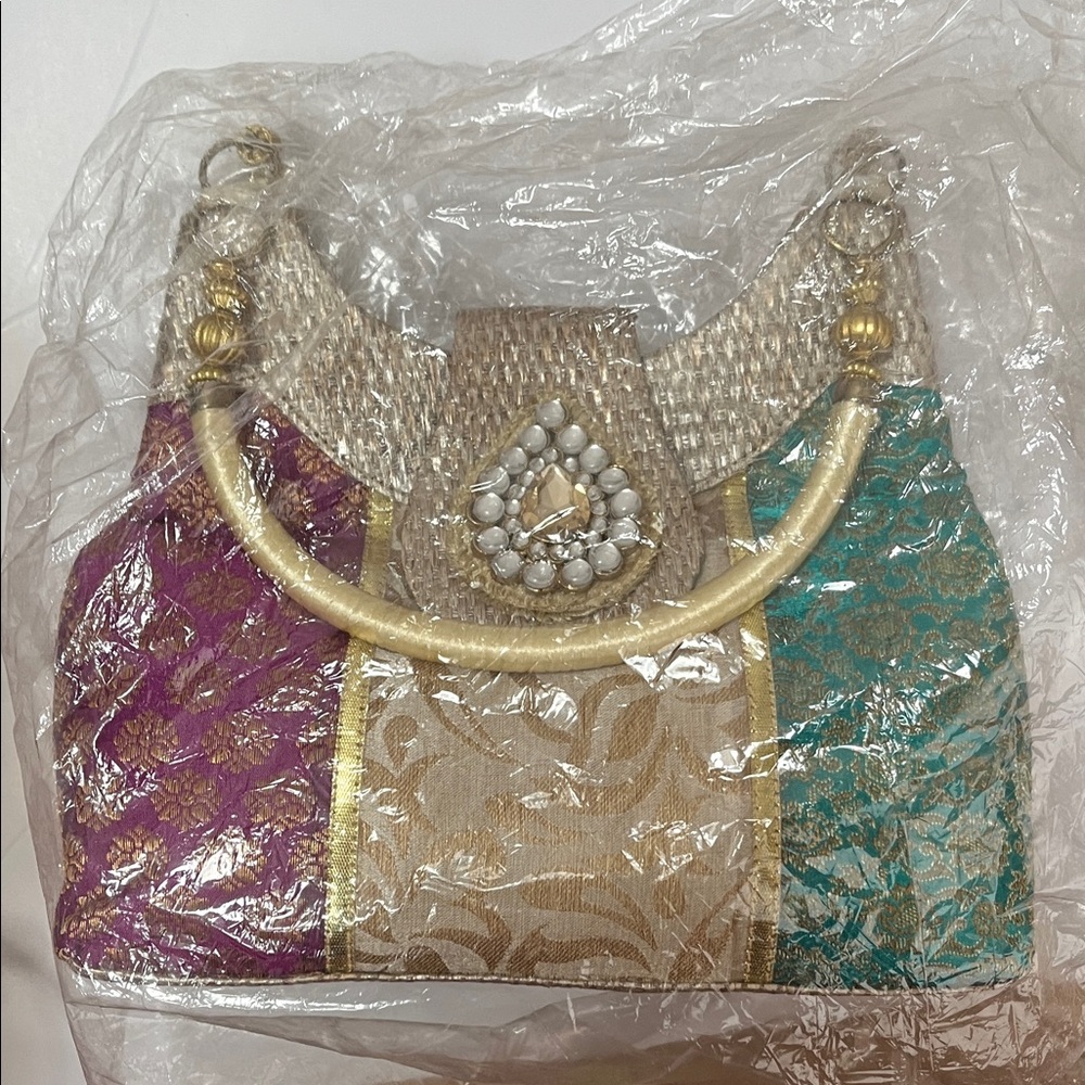 NWT Elegant Multicolor Women's Bag